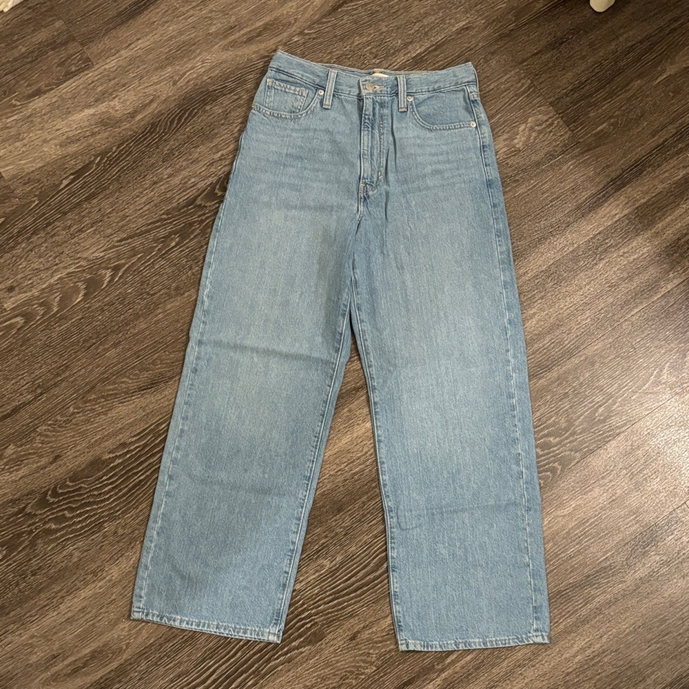 Levi's Light Blue Hight Waisted Straight Leg Jeans